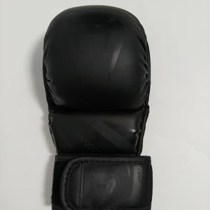 Gants de boxe en cuir PU à lacets, confortables, imperméables, anti-humidité, imprimés pour la compétition MMA et l'entraînement en salle de sport - Product Image 3