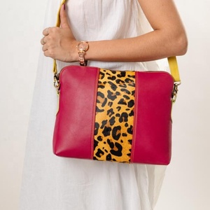 Sac Hobo d'été pour femmes grand cuir de vachette véritable outil à la main dissimulé transporter bandoulière Portable Style occidental botte - Product Image 1