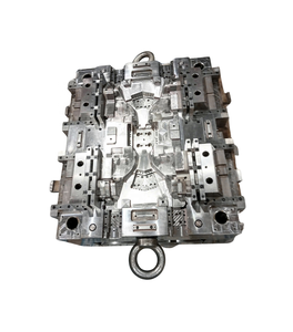 Moldes de Inyección de Acero Hechos en Vietnam para Piezas de Plástico de Vehículos HANOI MOULD TECHNOLOGY Modelo HN24 Exportado a EE. UU. y Europa - Product Image 2