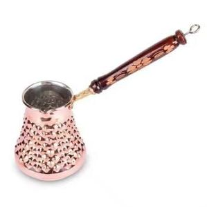 Cafetera Turca de Latón Vintage Grabada, Cezve, Olla Calentadora de Leche para Estufa, Cafetera Árabe Hecha a Mano con Mango de Madera - Product Image 2