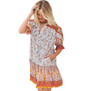 Vestido mini estampado para mujer con cuello cuadrado y corte en A - Product Image 4