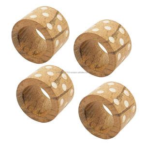 Servilletero de madera rústico hecho a mano para decoración de mesa de comedor ecológica, accesorio para celebraciones de fiesta de boda de granja - Product Image 6