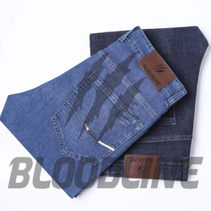 Men's Dark Blue Denim Bermuda Shorts Mid Waist Zipper Fly Casual Style With Pockets Woven Cotton <b>Fabric</b> - Product Image 5