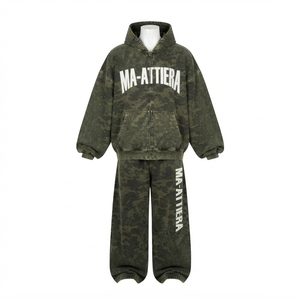 Conjunto de Sudadera con Capucha y Pantalones de Chándal para Hombre, Verde Oliva, Camuflaje, Cierre de Cremallera, Corte Holgado, Estilo Urbano, Lavado, Personalizado, OEM, ODM, Venta al Por Mayor - Product Image 3