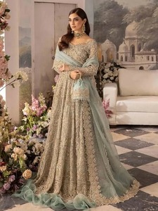 Elegante Lehenga Choli Plateado Bordado, Vestido Largo Tradicional para Bodas y Fiestas, de Alta Calidad y Listo para Usar, para Mujer - Product Image 1