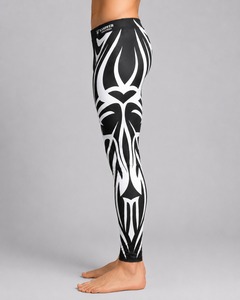 Matériau léger assurant une flexibilité maximale et un confort supérieur dans les leggings classiques pour hommes, fabriqués avec des tissus respirants - Product Image 3