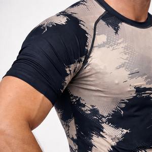 Ensemble Rash Guard MMA Personnalisé Unisexe BJJ No Gi – Maillot de Compression et Short de Combat Respirant à Séchage Rapide pour Entraînement – Sublimation - Product Image 4