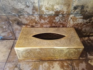 Gold Metal Tissue Box <b>Vintage</b> Design Engraved Pattern Stylish Functional Addition for Dining <b>Tables</b> <b>Side</b> <b>Tables</b> and Events Setup - Product Image 3