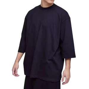 T-shirt oversize tendance pour homme, logo personnalisé, 100 % coton épais 300 g/m², col rond, manches courtes, séchage rapide, style épaules tombantes - Product Image 2