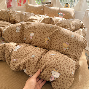 <span class=keywords><strong>Parure</strong></span> de <span class=keywords><strong>lit</strong></span> à pois fraises mignonne, ensemble de linge de <span class=keywords><strong>lit</strong></span> 4 pièces doux et froissé - Product Image 4