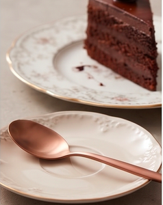 Ensemble de couverts en cuivre finition mate, 5 pièces, design minimaliste, résistant à la rouille, pour utilisation sur table de mariage - Product Image 4
