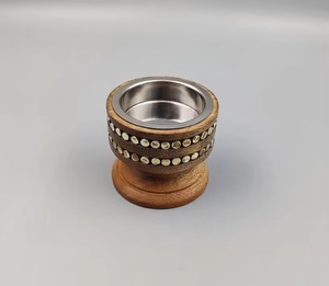 Brûleur d'encens en bois fait main avec incrustation en laiton, diffuseur d'aromathérapie en métal pour la décoration de la maison - Product Image 1
