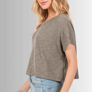 เสื้อยืดแฟชั่นสตรีทสไตล์ลำลองสำหรับผู้หญิง ผู้ผลิตเสื้อยืดพิมพ์ลายพัฟฟ์ ทรงครอปหลวมๆ เสื้อยืดโอเวอร์ไซส์สำหรับผู้หญิง สไตล์สตรีท - Product Image 6