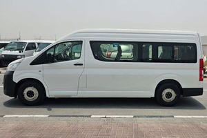 รถบัสสีขาว 15 ที่นั่ง ปี 2025 รุ่นใหม่เอี่ยม Hi Ace DX หลังคาสูง เครื่องยนต์ดีเซล 3.5 ลิตร พวงมาลัยซ้าย ขับเคลื่อนล้อหลัง มาตรฐานไอเสียยูโร 6 เกียร์ธรรมดา 130 - Product Image 3