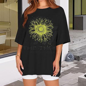 T-shirts oversize pour femmes, coupe athlétique haute performance, coutures ergonomiques, mobilité améliorée pour les femmes modernes - Product Image 2