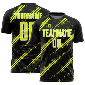 Vêtements de sport confortables pour hommes, uniforme de football 100% polyester, uniforme de football sur mesure pour hommes - Product Image 1