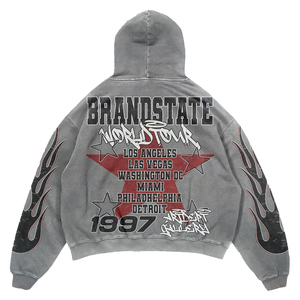 เสื้อฮู้ดดี้โอเวอร์ไซส์พิมพ์ลายโลโก้ตามสั่งสำหรับผู้ชาย ลายพิมพ์เปลวไฟวินเทจ World Tour ปี 1997 ผ้าฝ้ายฟลีซฟอกสีทรงบ็อกซี่ พร้อมหน้ากากสกี - Product Image 3