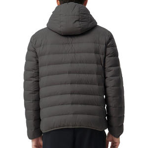 Veste d'hiver pour homme sur mesure en gros, veste matelassée en polyester recyclé, directement de l'usine, prête à être expédiée aux États-Unis - Product Image 3