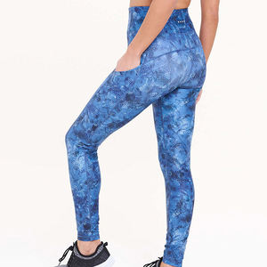 Women's Yoga <b>Leggings</b> Solid <b>Pattern</b> Four-Way Stretch Quick Dry Breathable Spandex/Nylon High Waist <b>leggings</b> - Product Image 3
