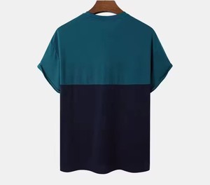 T-shirt décontracté pour homme en maille à manches courtes, bleu sarcelle, à blocs de couleur, col rond, coupe classique, design uni - Product Image 2