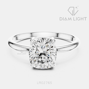 Bague de fiançailles de luxe en or blanc 14 carats avec diamant de laboratoire certifié IGI 0,93 carat, taille coussin, F+ VS+, pavé - Product Image 1