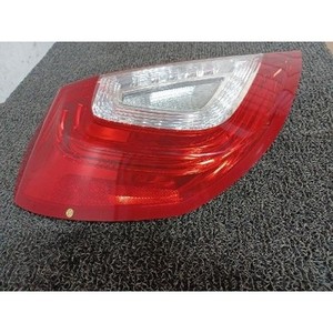 Feu arrière gauche d'occasion MKS DA5313B505AE - Product Image 2