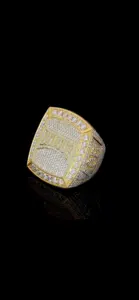 Anillo de Lujo Personalizado con Moissanita y Rubí, Acabado en Oro sobre Plata de Ley, Joyería Unisex Estilo Hip Hop para un Estilo Personal Audaz - Product Image 5