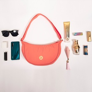 Sac bandoulière léger en forme de boulette orange pâle, sac à bandoulière réglable de couleur unie - Product Image 6