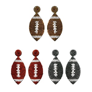 Bonitos Pendientes de Diseño con Cuentas Hechas a Mano para el Día del Partido, Joyería Deportiva Ligera, Accesorios de Boutique, Regalo Artesanal para Fanáticos - Product Image 1
