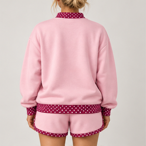Ensemble short 2 pièces pour femme, rose blush, col montant, bordure à pois contrastante, vêtements de sport décontractés personnalisés - Product Image 2