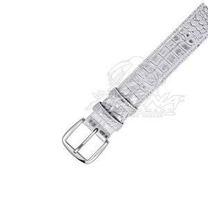 Cinturón de Cuero Vacuno Repujado con Hebilla de Acero Resistente, Acabado Premium, Longitud Ajustable, Ecológico, para Uso Casual y de Negocios - Product Image 5