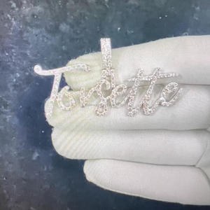 Pendentif en argent 925 personnalisé en usine, bijoux glacés pour hommes, diamants en moissanite VVS, chaîne cubaine, nom personnalisé en 3D, fête branchée - Product Image 1