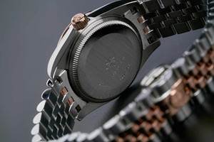 ปุ่มกดแบบซ่อน ตัวล็อคสแตนเลสทรงกลม Alexander Ferros 8201D/05 คริสตัลแซฟไฟร์ กันน้ำได้ 50 เมตร แฟชั่น - Product Image 2