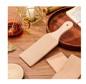 Tabla para Gnocchi de Calidad Premium, Herramienta para Hacer Pasta, Paleta de Madera para Mantequilla, Utensilio de Cocina para Pasta Hecha a Mano, Hecho de Madera de Haya - Product Image 1