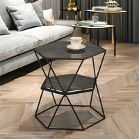 Table basse hexagonale moderne italienne TMG-A102, style design industriel, verre trempé, tube en fer, meubles pour le salon