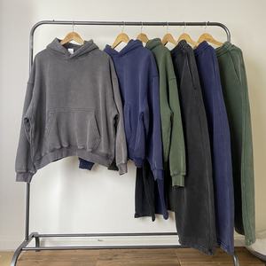 Ensemble de survêtement streetwear homme personnalisé en coton épais et oversize, teinture acide, 2 pièces : sweat à capuche et pantalon de jogging à jambe large - Product Image 3