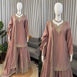 Ensemble Sharara en micro-coton doux et élégant, style indien et pakistanais, pour femme, idéal pour les fêtes, les mariages et les tenues décontractées. - Product Image 1