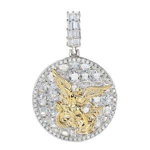 Pendentif Saint Michael de luxe pour streetwear avec diamant Moissanite et collier en argent 925 - Product Image 1