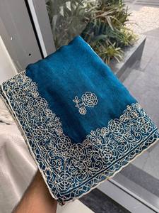 Sari de Diseño con Bordado Floral para Mujer, Elegante para Fiestas, Sari Étnico Tradicional con Blusa a Juego, Venta al Por Mayor - Product Image 4