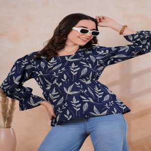 Haut à volants bleu marine imprimé feuilles pour femme, manches longues, style décontracté western - Product Image 1