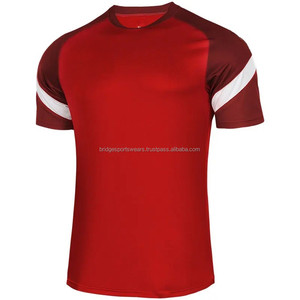 เสื้อฟุตบอลแบบยูนิเซ็กซ์สั่งทำได้ ผ้าระบายอากาศ โพลีเอสเตอร์ 100% แห้งเร็ว - Product Image 3