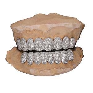 Juego Completo Personalizado de Grillz con Incrustaciones de Diamantes, Cubre Dientes Superiores e Inferiores, Micro Pavé de Moissanita, Plata 925, Oro Blanco, Joyería Dental - Product Image 6