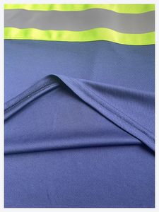 เสื้อยืดทำงานแบบสะท้อนแสงสำหรับผู้ชาย ANSI Class พร้อมกระเป๋าสะท้อนแสงสีเทาขนาด 5 ซม. แขนสั้น - Product Image 6