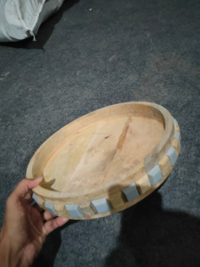 Nouveauté Plateau de service rond moderne en bois fait à la main avec poignée en métal pour le petit-déjeuner, utilisation sur table basse à prix compétitif - Product Image 2