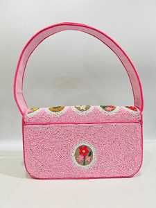 Sac à bandoulière rose perlé et brodé à motifs floraux, sac à main artisanal fait main avec perles, élégant pour les soirées et le quotidien - Product Image 2