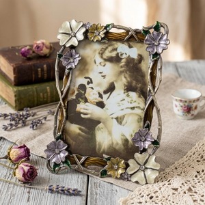 Cadre photo rectangulaire en métal orné, style vintage, décoratif, horizontal, personnalisable, design floral - Product Image 5