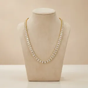 Ensemble collier et bracelet en or avec diamants de laboratoire taille baguette, ensemble de chaînes en or de luxe avec diamants de laboratoire taille baguette, bijoux fins - Product Image 3
