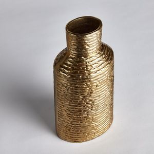 Wholesale Modern Aluminium Gold Flower Vase-Customizable Color & Size Luxury <b>Table</b> Decor for Fine Dining Setup - Product Image 3