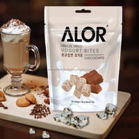 Kant En Klare Bouillon Gevriesdroogde Yoghurt Bijt Met Chocoladeschilfers Probiotica Zoete Smaak Kids Gezondheid Snacks Gratis Monsters Beschikbaar