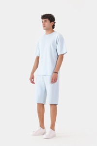 Camiseta de malla unisex oversize de algodón con hombros caídos y manga corta, estilo casual y streetwear. - Product Image 2